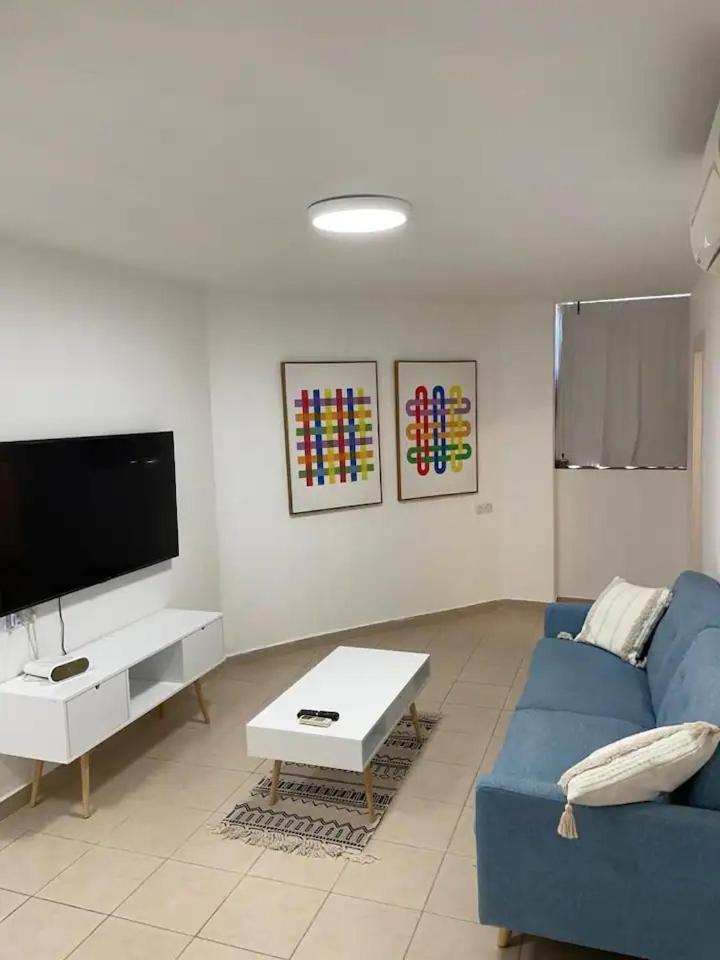 Dc Apartments - 2 Bedrooms Near The Beach Eilat Bagian luar foto